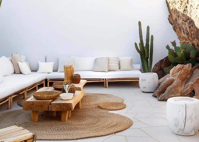 Villa Apostasia In Mikonos With Pool 8 Guests